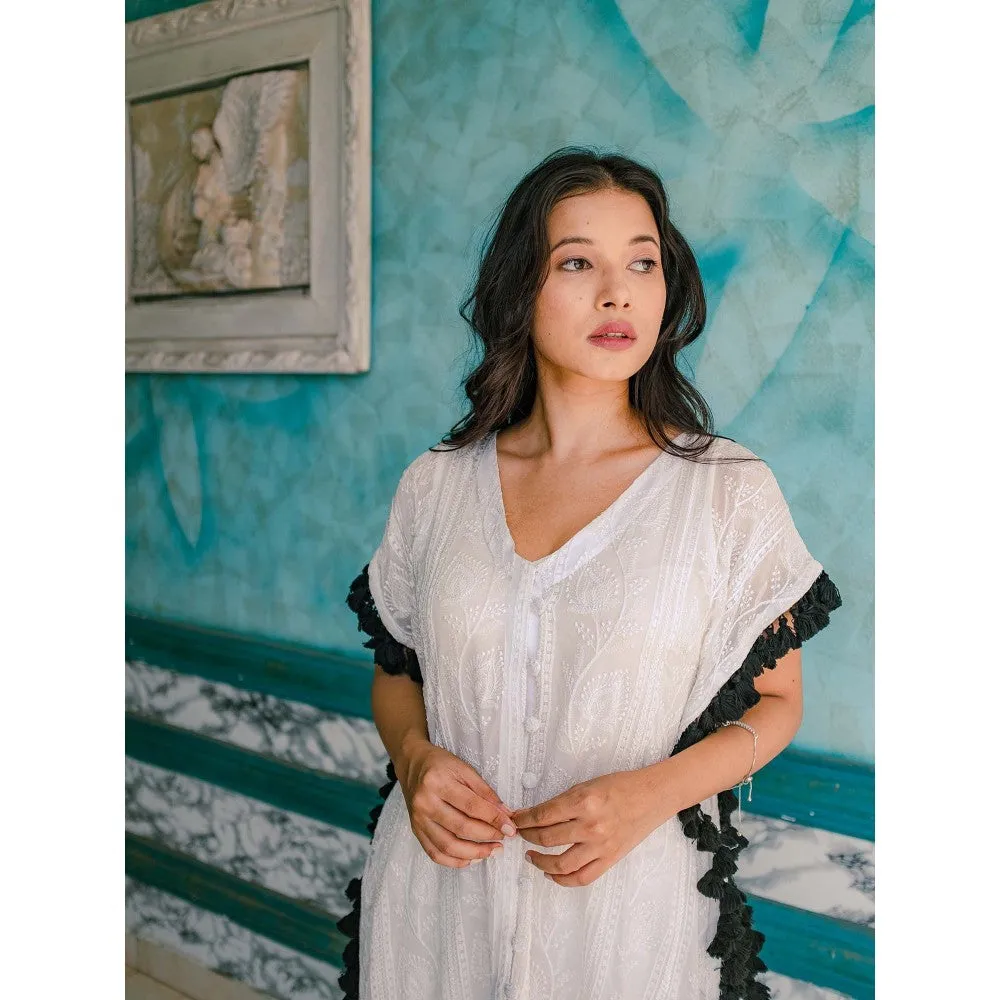 MONK & MEI Begum Chikankari Kaftan & Pants- White (Set of 2)